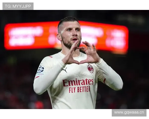 AC米兰关键战连续崩盘，防守漏洞与战术短板已明显暴露