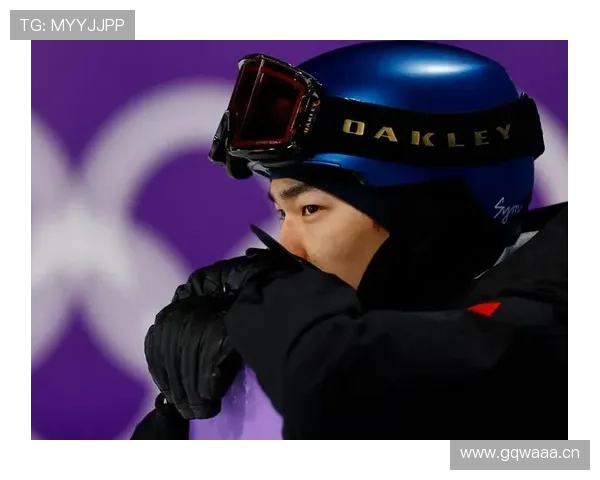 苏翊鸣家里堆满奖牌，冰箱里却只有蛋白粉和冰块